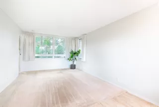 Photo #4: 202525256 Listing 