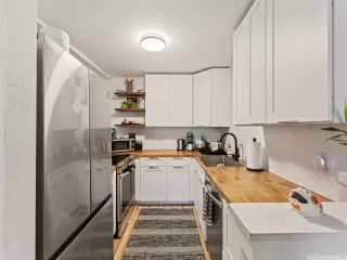 Photo #2: 202525285 Listing 