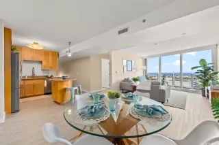 Photo #3: 202525311 Listing 