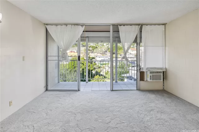 MLS: 202525314 Condo For Sale