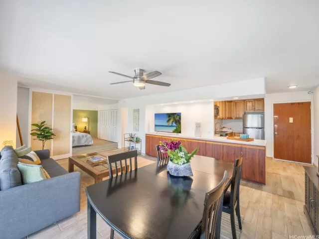 MLS: 202525319 Condo For Sale