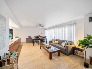 Photo #4: 202525319 Listing 