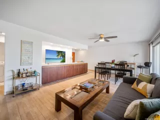 Photo #5: 202525319 Listing 