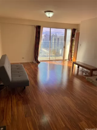 Photo #3: 202525320 Listing 