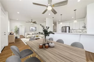 Photo #2: 202525325 Listing 