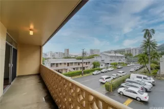 Photo #6: 202525327 Listing 