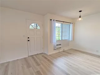 Photo #2: 202525343 Listing 