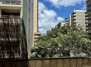 Photo #5: 202525347 Listing 