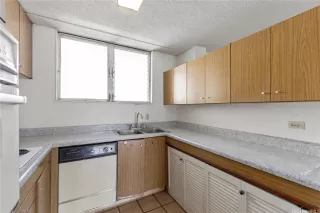 Photo #4: 202525362 Listing 