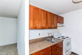 Photo #4: 202525367 Listing 