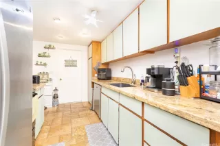 Photo #3: 202525379 Listing 