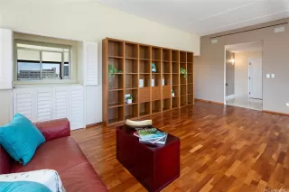 Photo #2: 202525401 Listing 