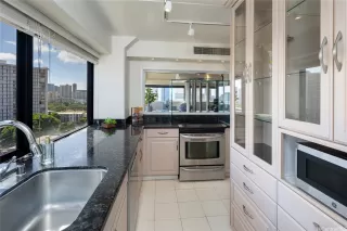 Photo #6: 202525401 Listing 