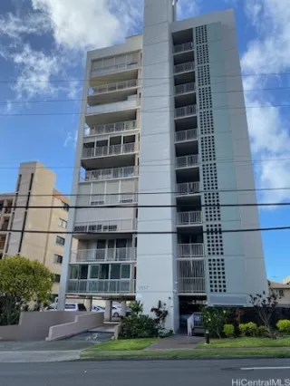 Photo #4: 202525402 Listing 