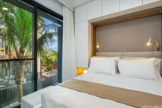 Photo #5: 202525416 Listing 