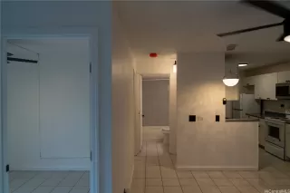 Photo #3: 202525418 Listing 