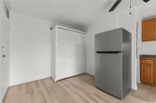 Photo #5: 202525426 Listing 