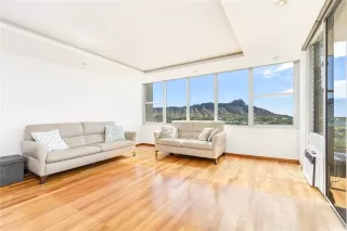 Photo #4: 202525430 Listing 