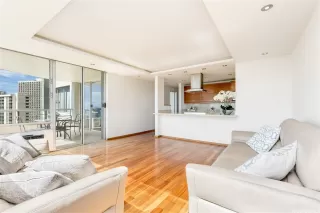 Photo #6: 202525430 Listing 