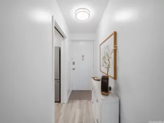 Photo #4: 202525444 Listing 