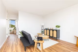 Photo #6: 202525460 Listing 