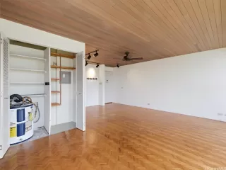 Photo #3: 202525468 Listing 