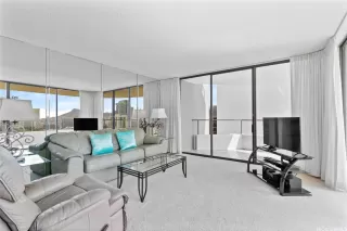 Photo #2: 202525497 Listing 