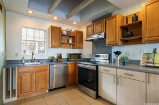 Photo #3: 202525510 Listing 