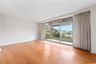 Photo #4: 202525525 Listing 