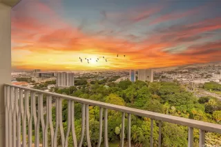 Photo #2: 202525530 Listing 