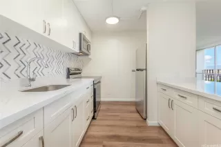 Photo #5: 202525530 Listing 