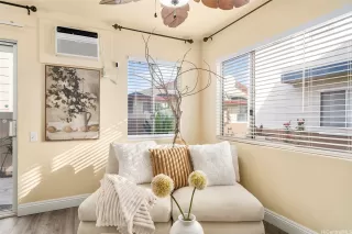 Photo #3: 202525532 Listing 