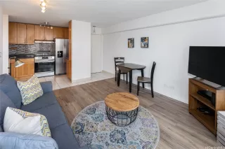 Photo #4: 202525549 Listing 