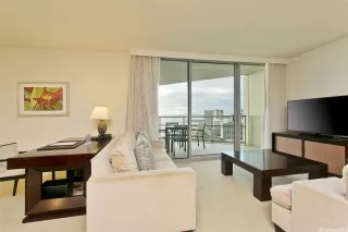 Photo #2: 202525557 Listing 