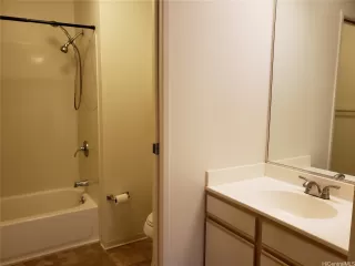 Photo #4: 202525582 Listing 