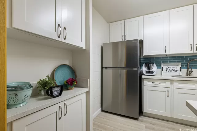 MLS: 202525588 Condo For Sale