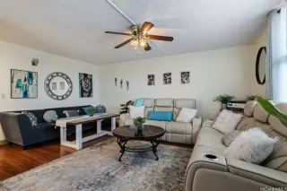 Photo #3: 202525588 Listing 