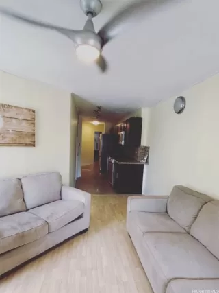 Photo #3: 202525594 Listing 