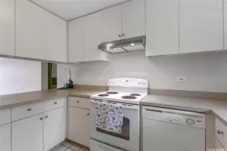 Photo #2: 202525608 Listing 