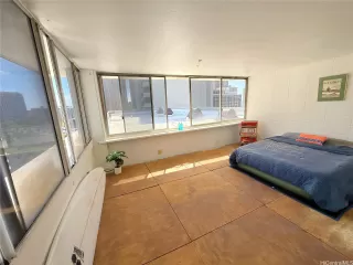 Photo #4: 202525611 Listing 