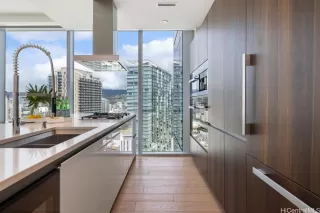 Photo #5: 202525614 Listing 