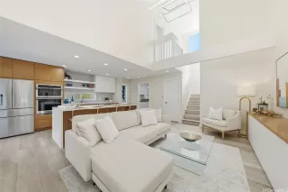 More Details about MLS # 202525641 : 6117 SUMMER STREET 6117D