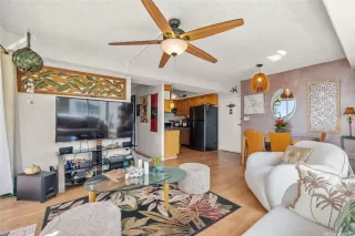 Photo #2: 202525655 Listing 