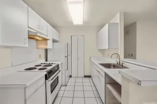 Photo #6: 202525660 Listing 