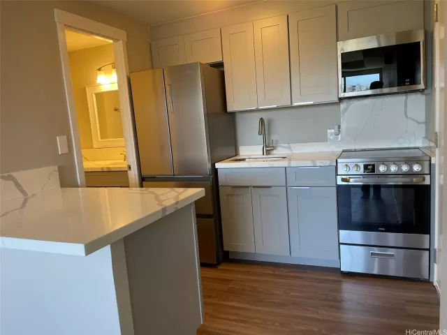 MLS: 202525682 Condo For Sale