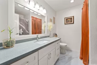 Photo #2: 202525683 Listing 