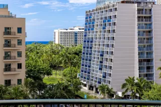 Photo #5: 202525715 Listing 