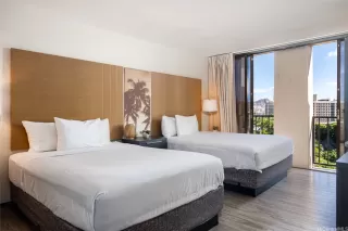 Photo #3: 202525725 Listing 