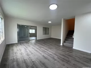 Photo #2: 202525730 Listing 