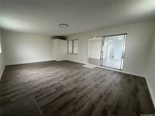 Photo #4: 202525730 Listing 